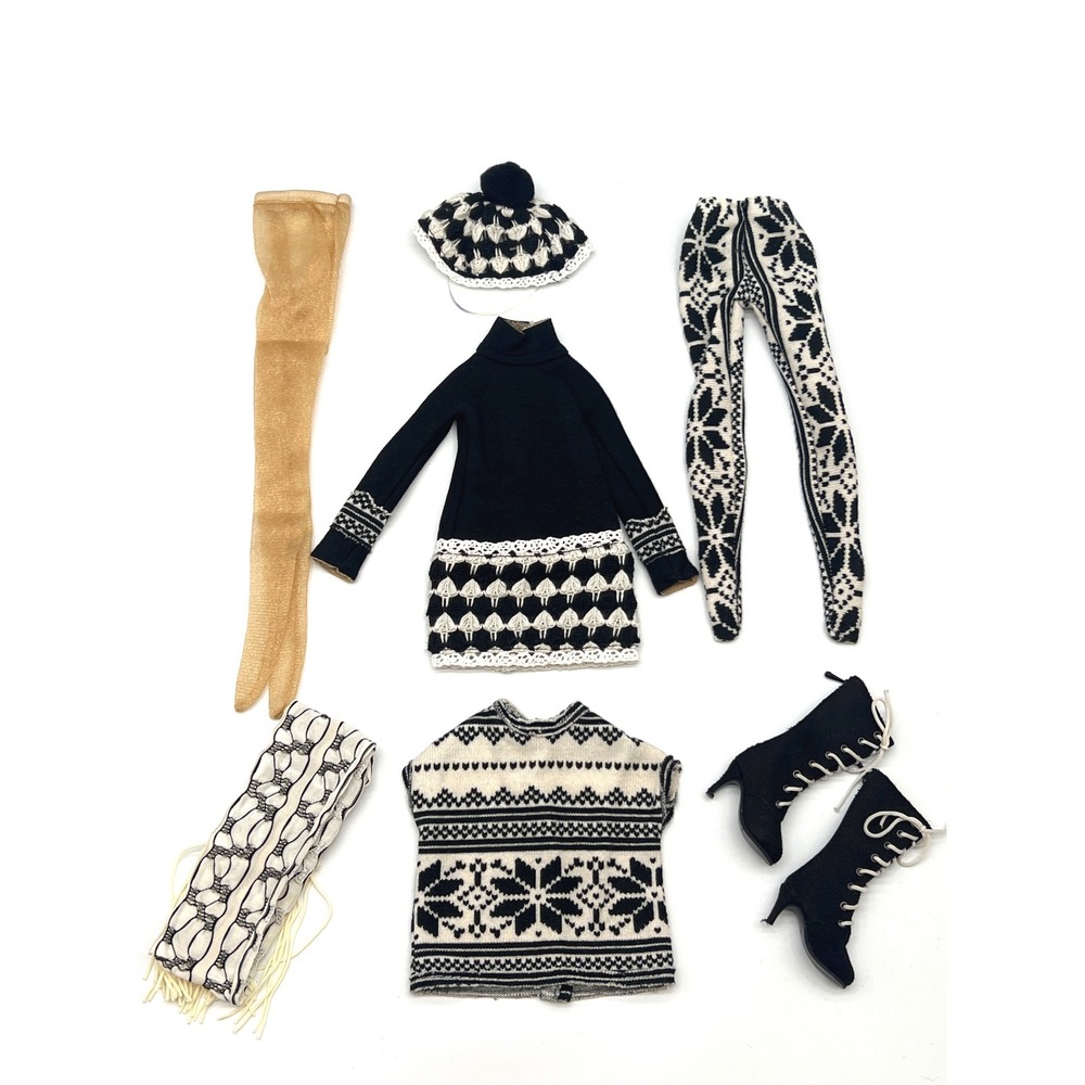 Tonner 16" Ellowyne "Positively Negative" Outfit Only